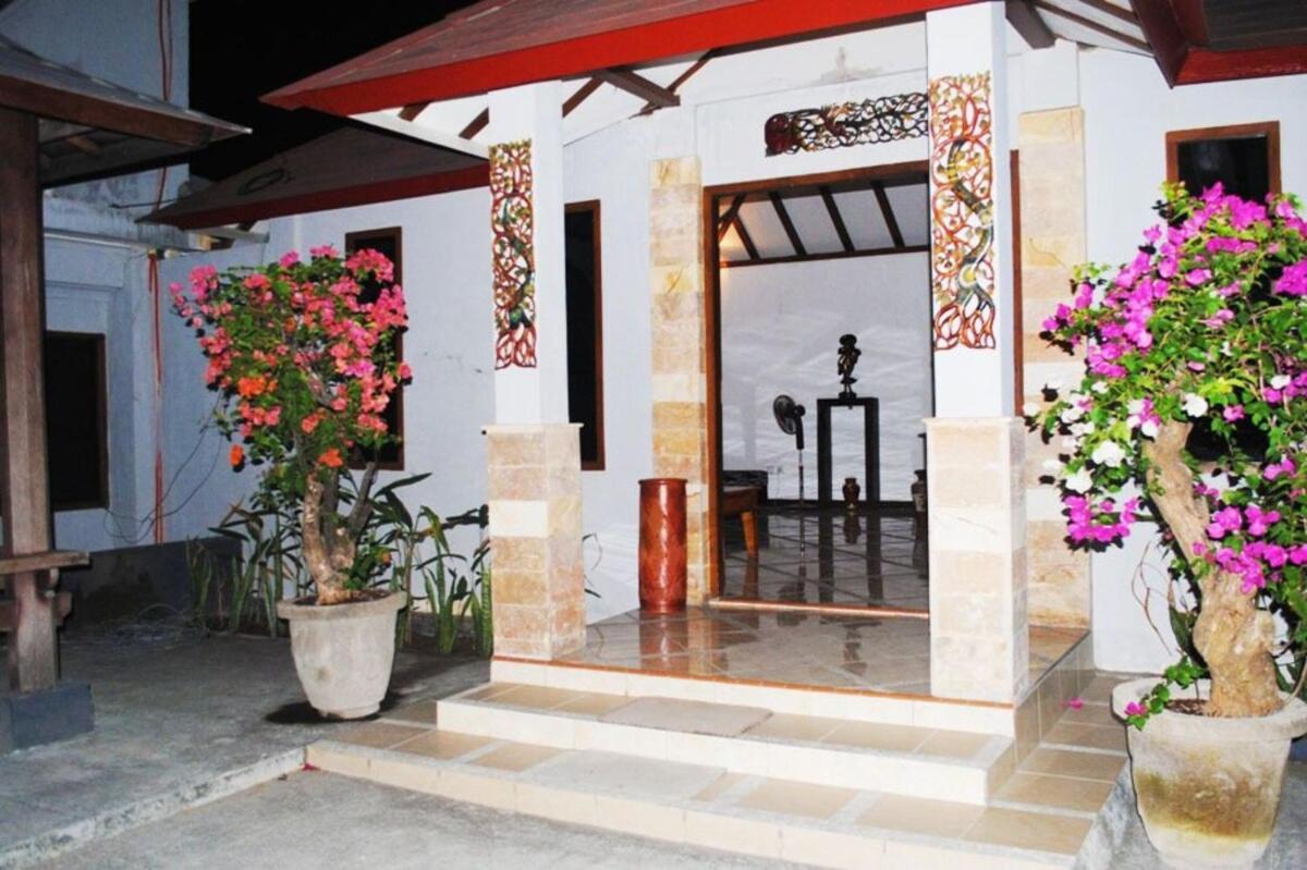 Lombok Beach Hotel Montongbuwoh Εξωτερικό φωτογραφία
